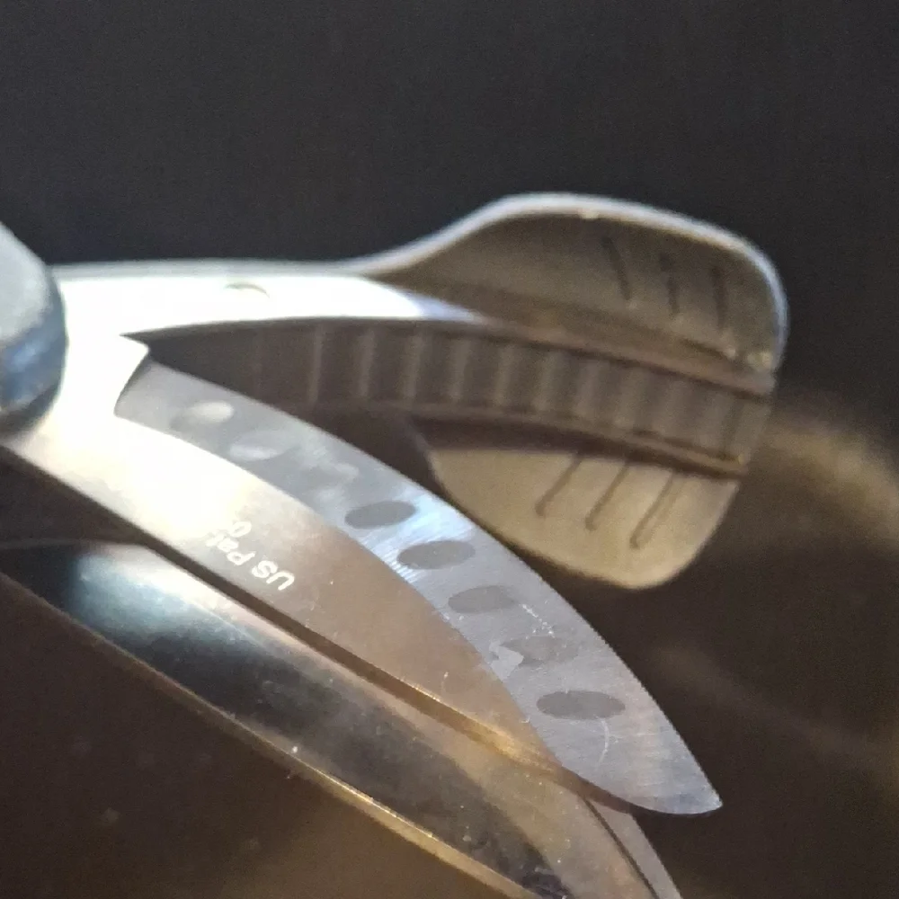 The Pampered Chef Double-bladed Kitchen Shears Locking